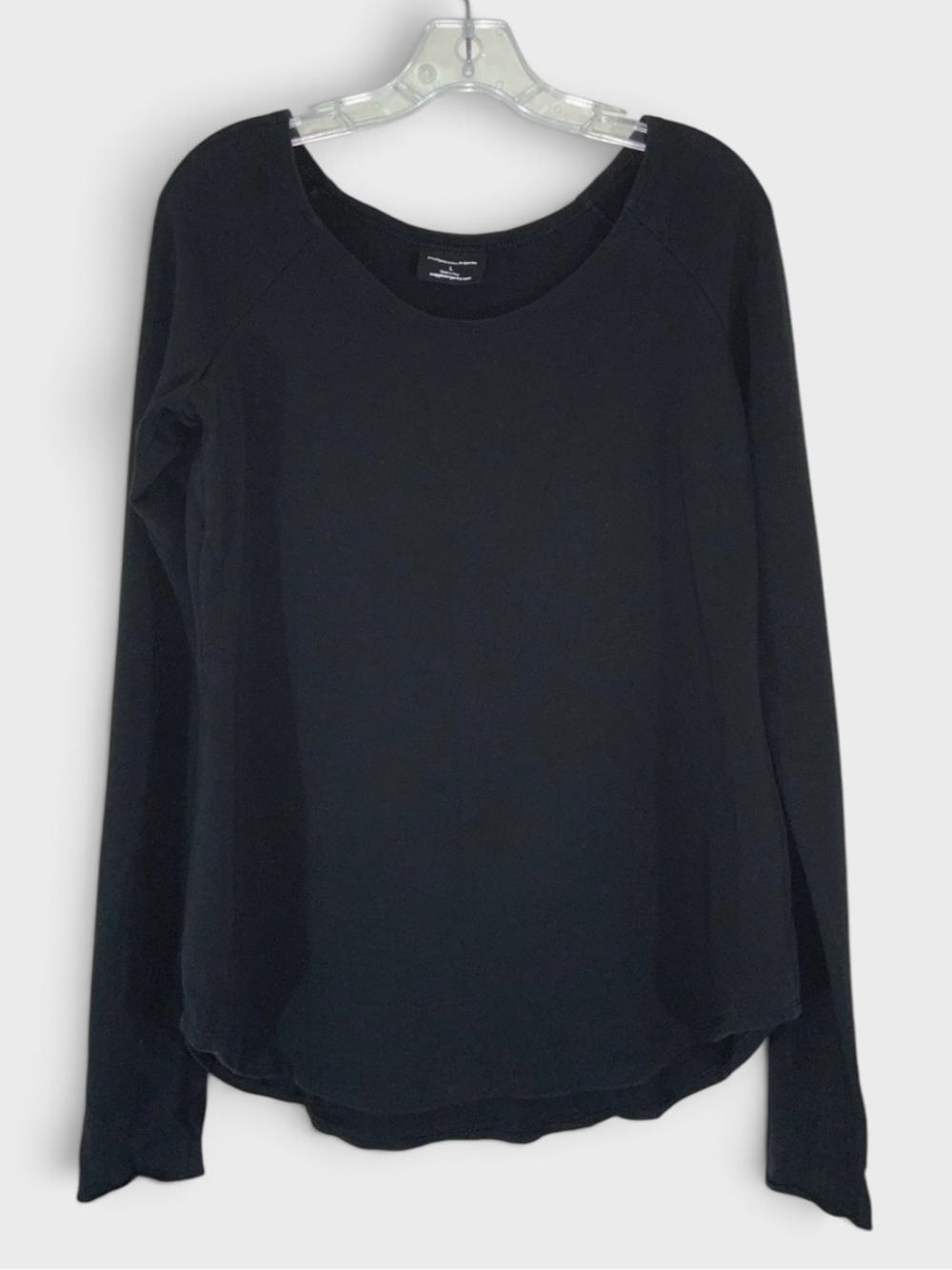 827 10/$50🏄🏻‍♀️ Maggie’s Organic Cotton Scoop Neck Black Long Sleeve Top